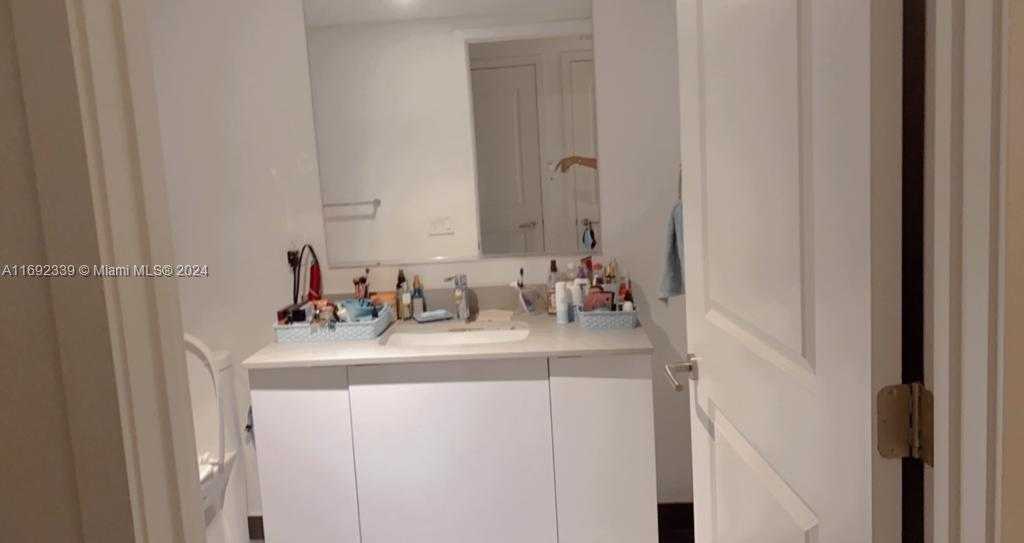 Small Image of 1600 NORTH EAST 1ST AVE #1103, Miami Number 7