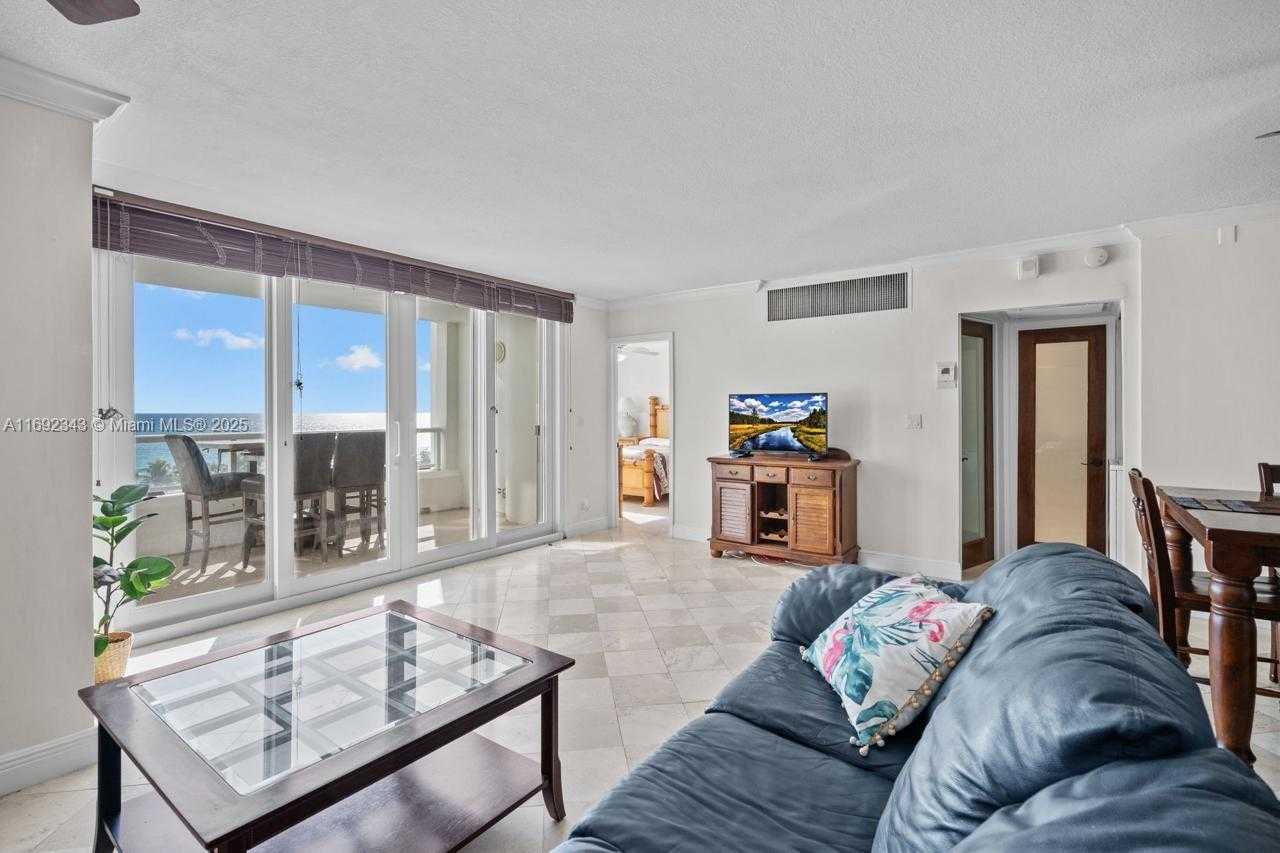 Small Image of 5005 COLLINS AVE #615, Miami Beach Number 14