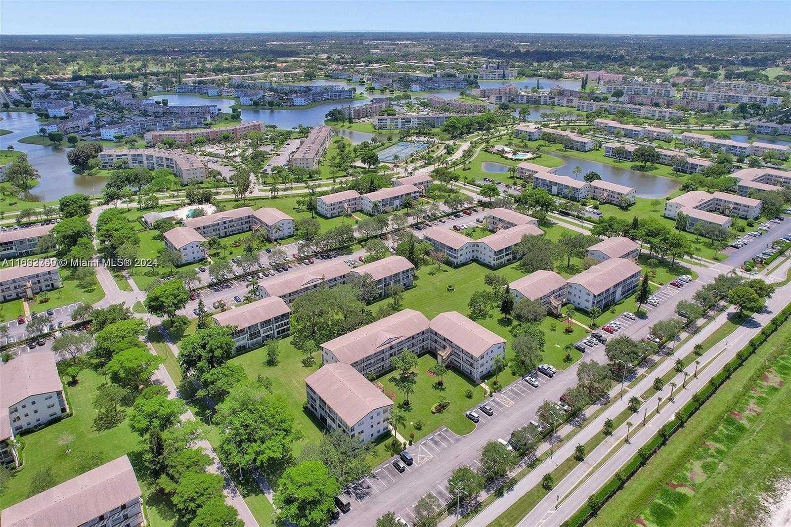 Small Image of 34 MANSFIELD A #34, Boca Raton Number 33