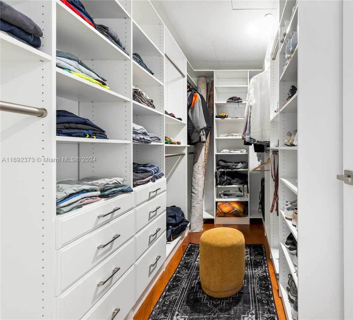 Small Image of 1300 MONAD TER #8D, Miami Beach Number 42