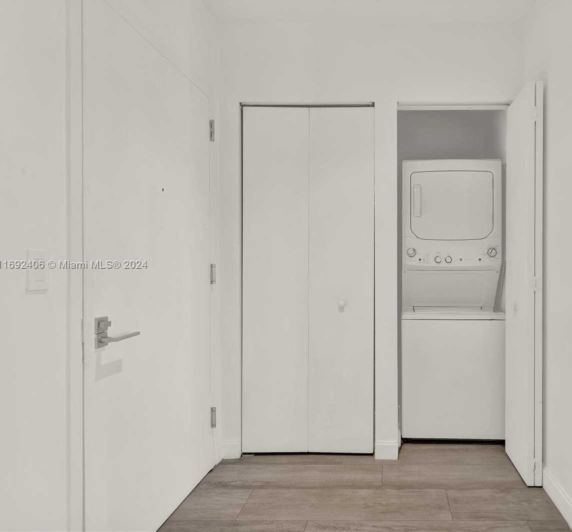 Small Image of 45 SOUTH WEST 9TH ST #4306, Miami Number 16