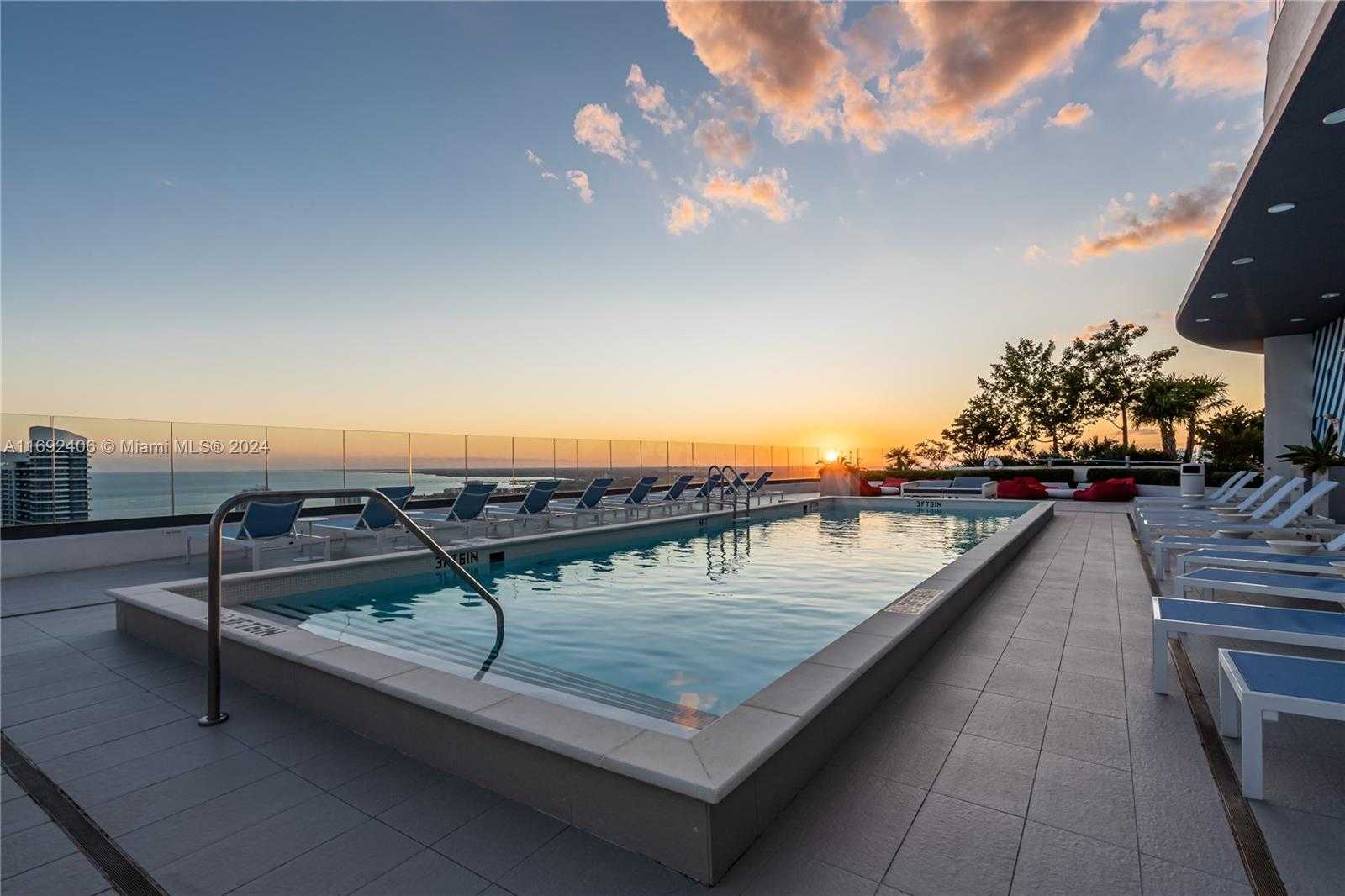 Small Image of 45 SOUTH WEST 9TH ST #4306, Miami Number 43