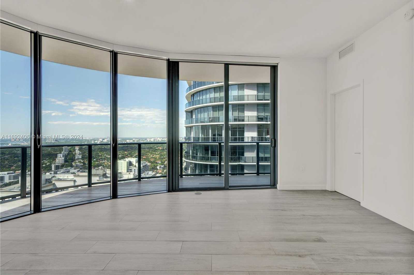 Small Image of 45 SOUTH WEST 9TH ST #4306, Miami Number 6
