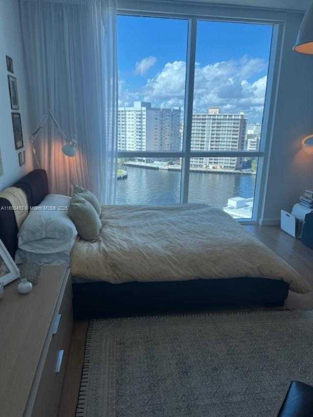 Small Image of 1945 SOUTH OCEAN DR #1108, Hallandale Beach Number 21