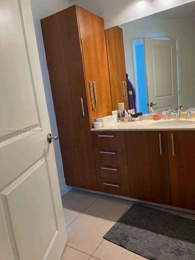 Small Image of 1945 SOUTH OCEAN DR #1108, Hallandale Beach Number 29