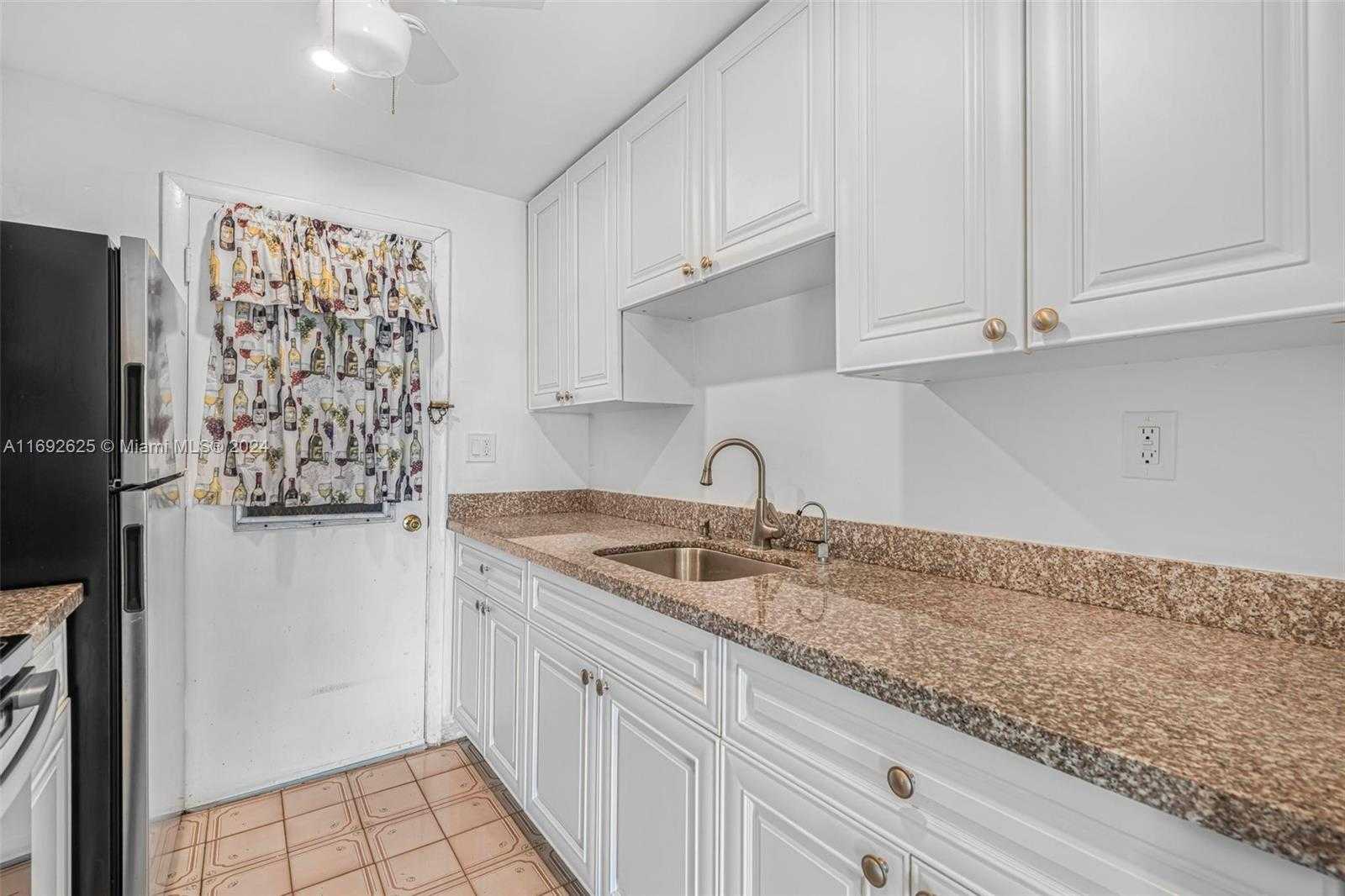 Small Image of 17000 NORTH EAST 14TH AVE #301, North Miami Beach Number 2