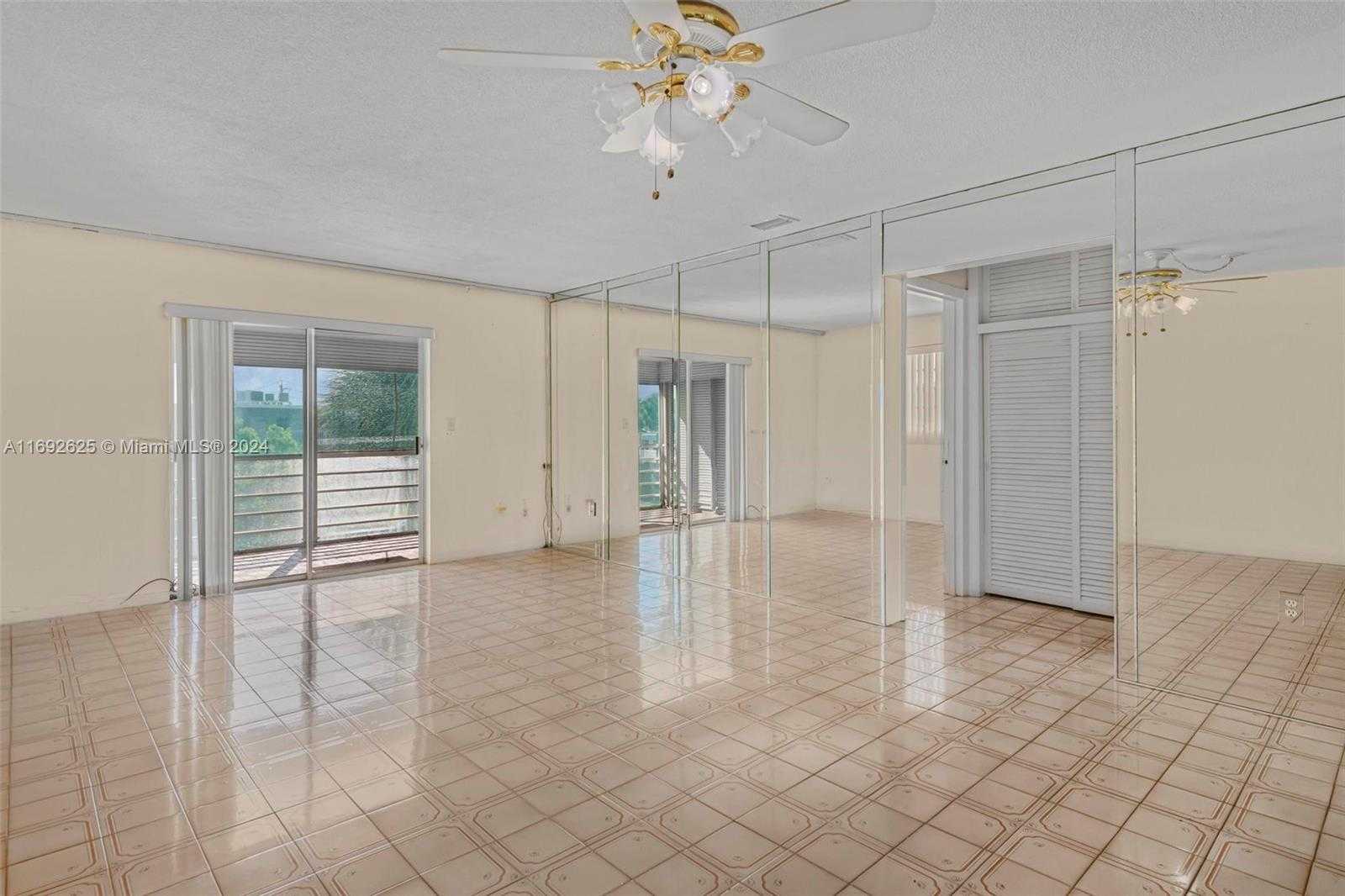 Small Image of 17000 NORTH EAST 14TH AVE #301, North Miami Beach Number 5