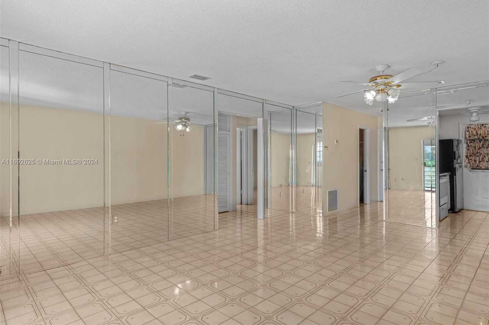 Small Image of 17000 NORTH EAST 14TH AVE #301, North Miami Beach Number 7