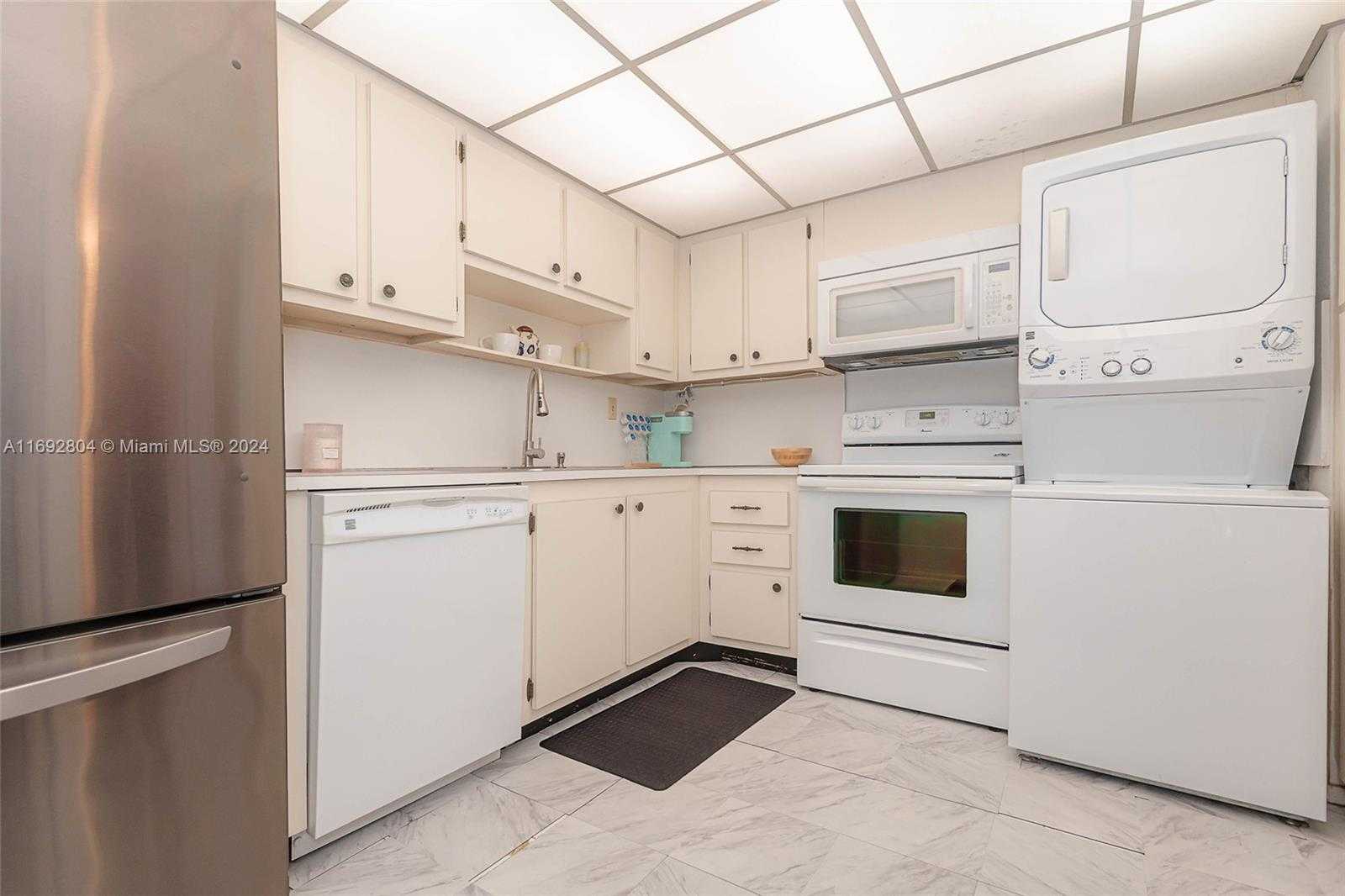 Small Image of 1865 BRICKELL AVE #A407, Miami Number 18