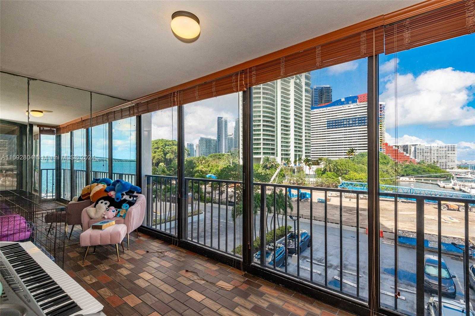 Small Image of 1865 BRICKELL AVE #A407, Miami Number 2