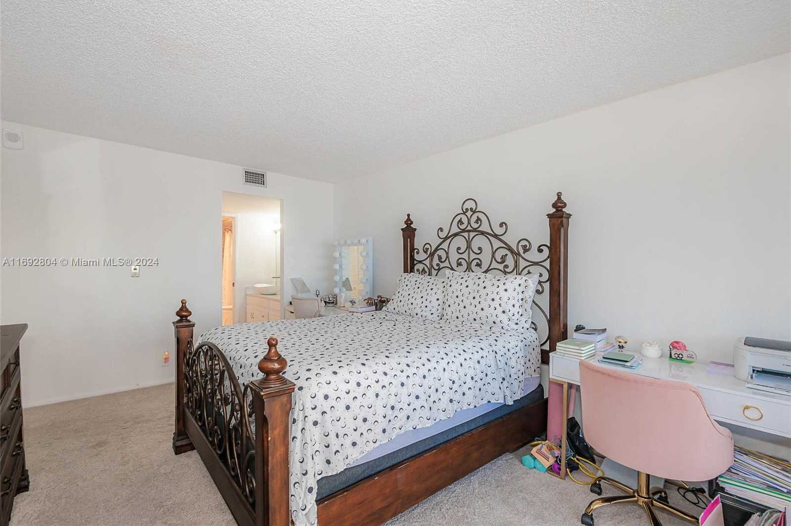Small Image of 1865 BRICKELL AVE #A407, Miami Number 24