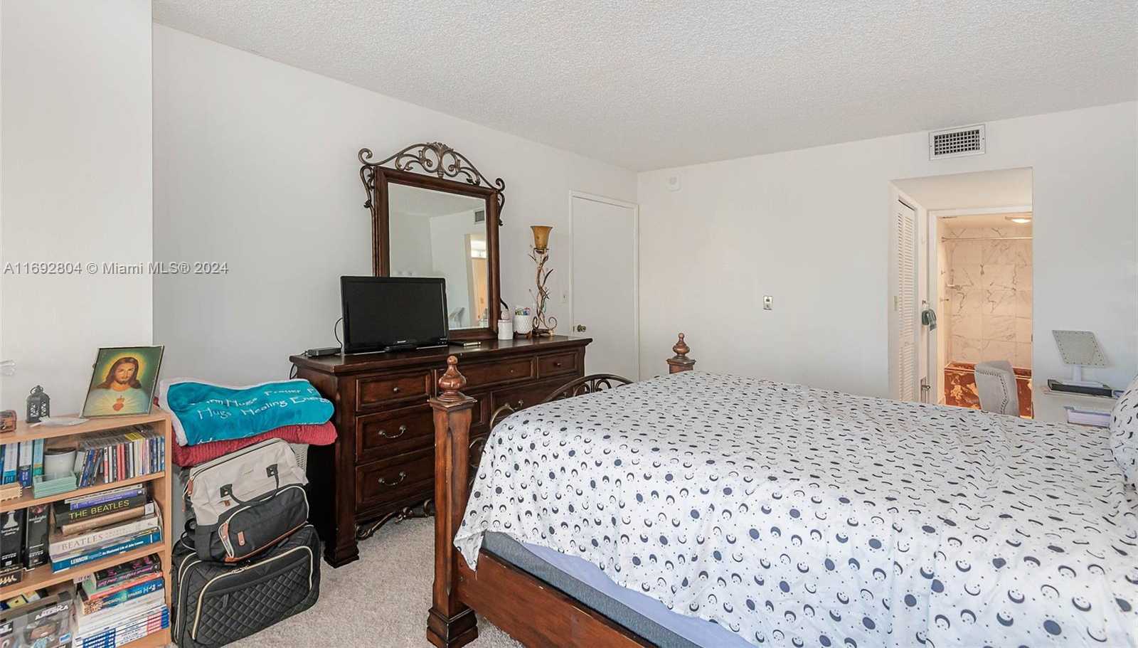 Small Image of 1865 BRICKELL AVE #A407, Miami Number 25