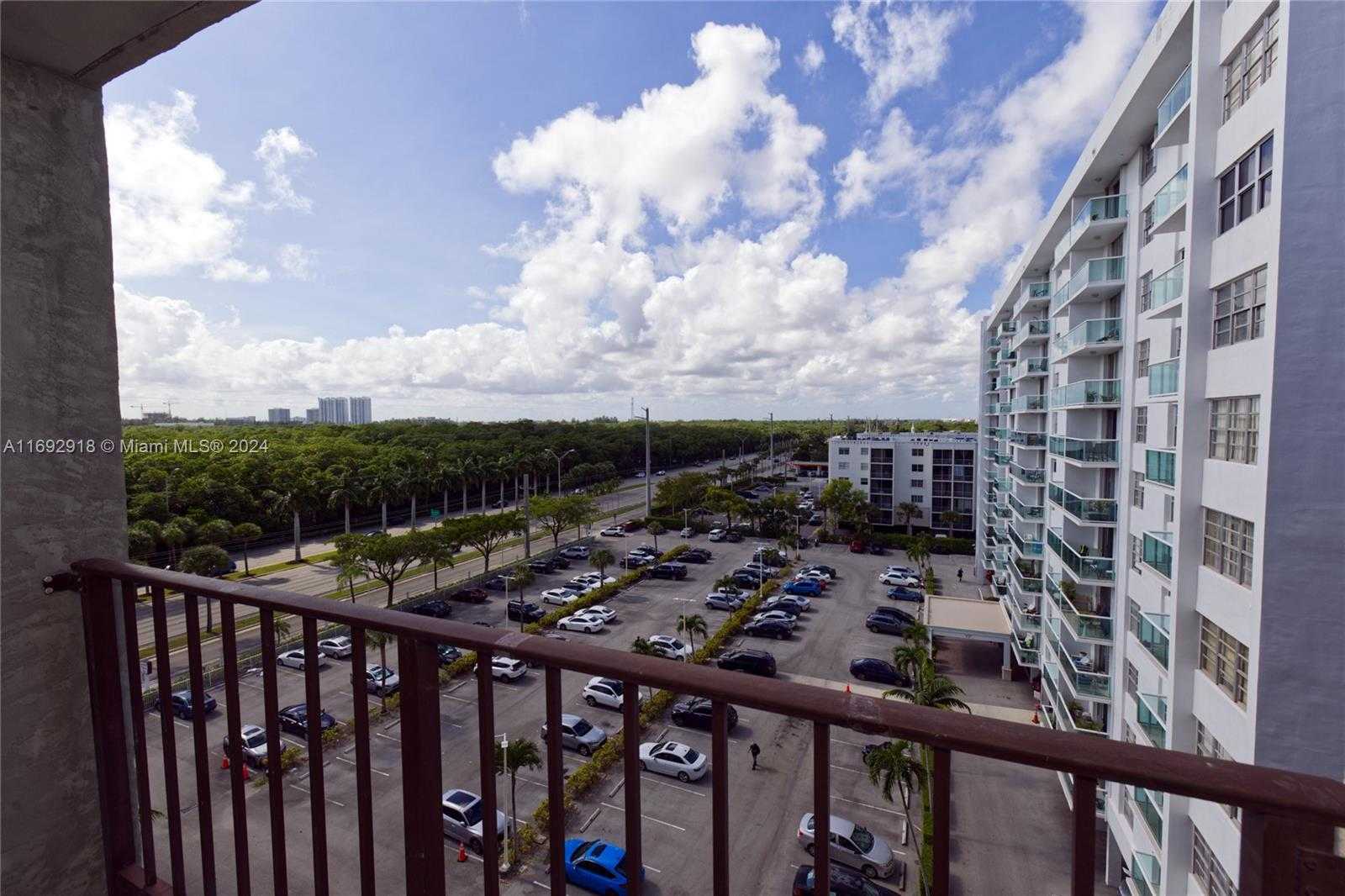 Small Image of 2903 NORTH MIAMI BEACH BLVD #806, North Miami Beach Number 13