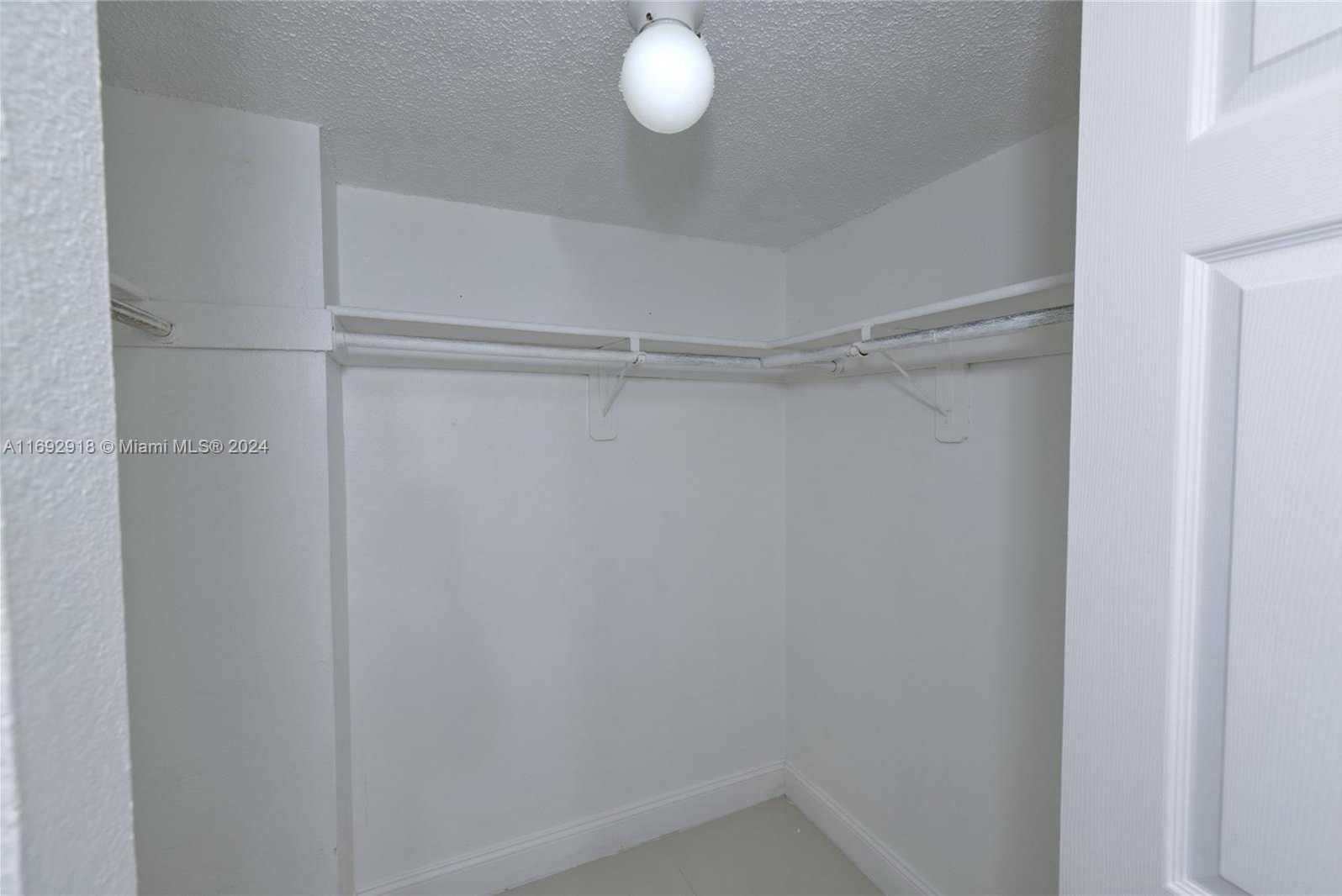 Small Image of 2903 NORTH MIAMI BEACH BLVD #806, North Miami Beach Number 20