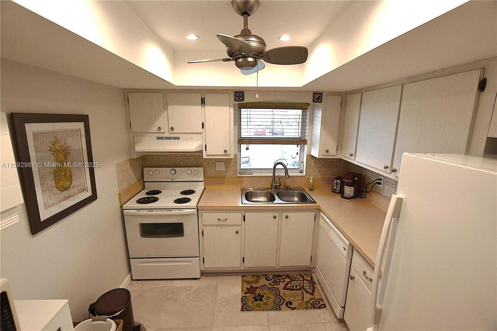 Small Image of 2688 EAST DUDLEY DR #H, West Palm Beach Number 12