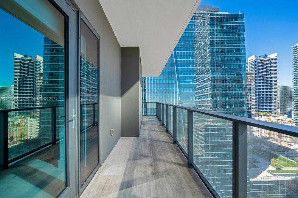 Small Image of 1451 BRICKELL AVE #2706, Miami Number 23