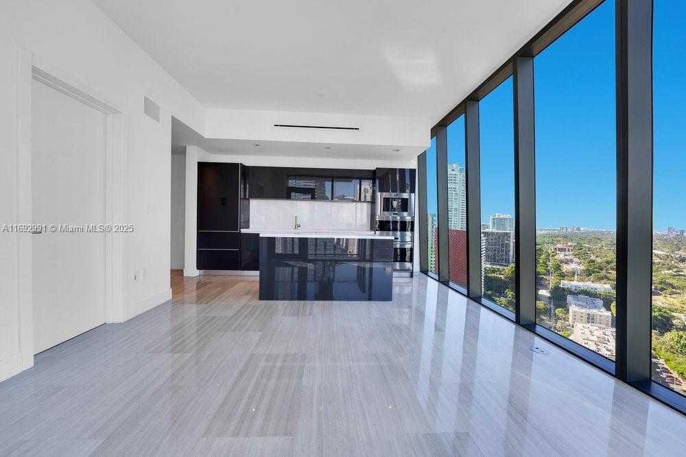 Small Image of 1451 BRICKELL AVE #2706, Miami Number 4