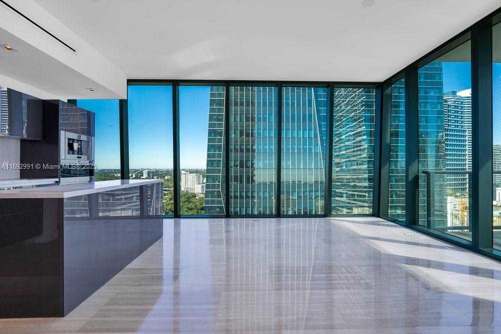 Small Image of 1451 BRICKELL AVE #2706, Miami Number 8