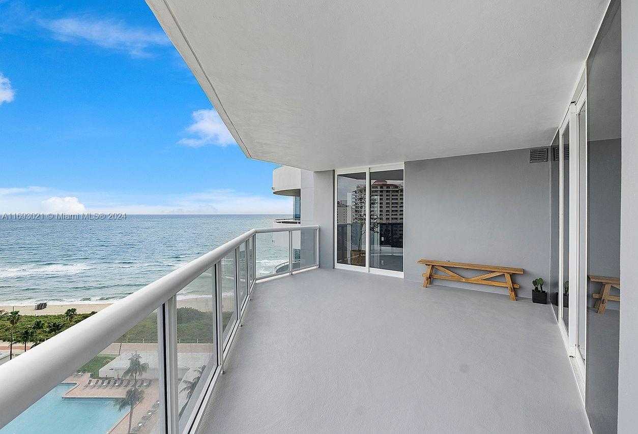 Small Image of 6301 COLLINS AVE #1508, Miami Beach Number 43