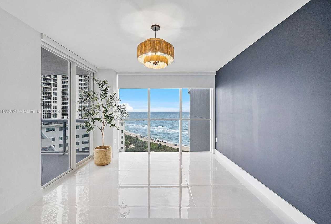 Small Image of 6301 COLLINS AVE #1508, Miami Beach Number 54