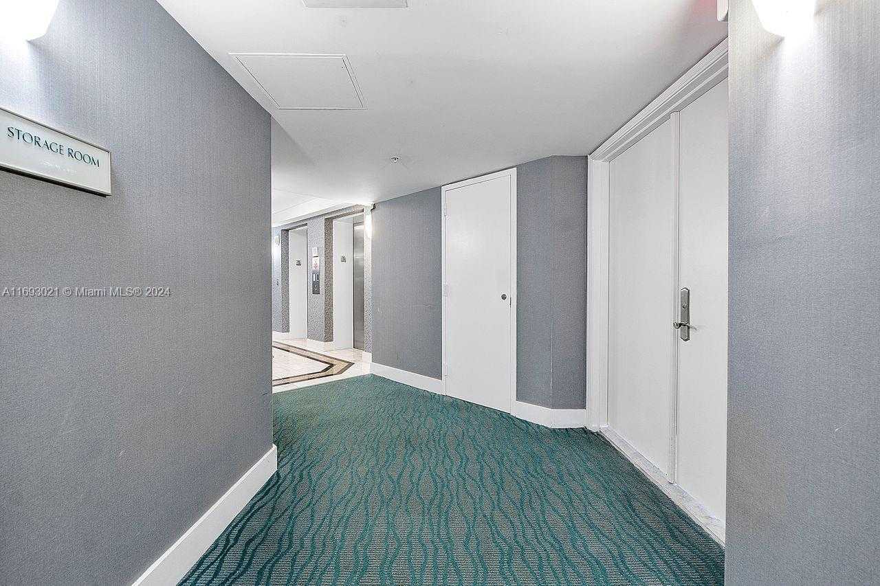 Small Image of 6301 COLLINS AVE #1508, Miami Beach Number 65