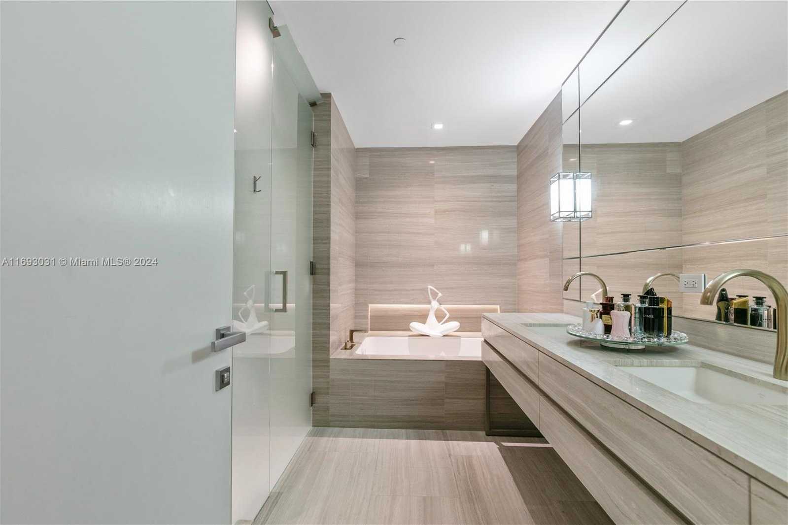 Small Image of 18975 COLLINS AVE #3402, Sunny Isles Beach Number 18