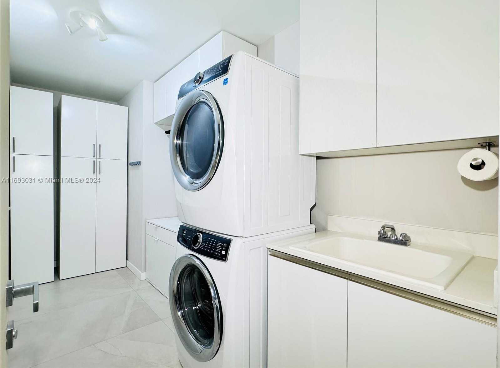 Small Image of 18975 COLLINS AVE #3402, Sunny Isles Beach Number 29