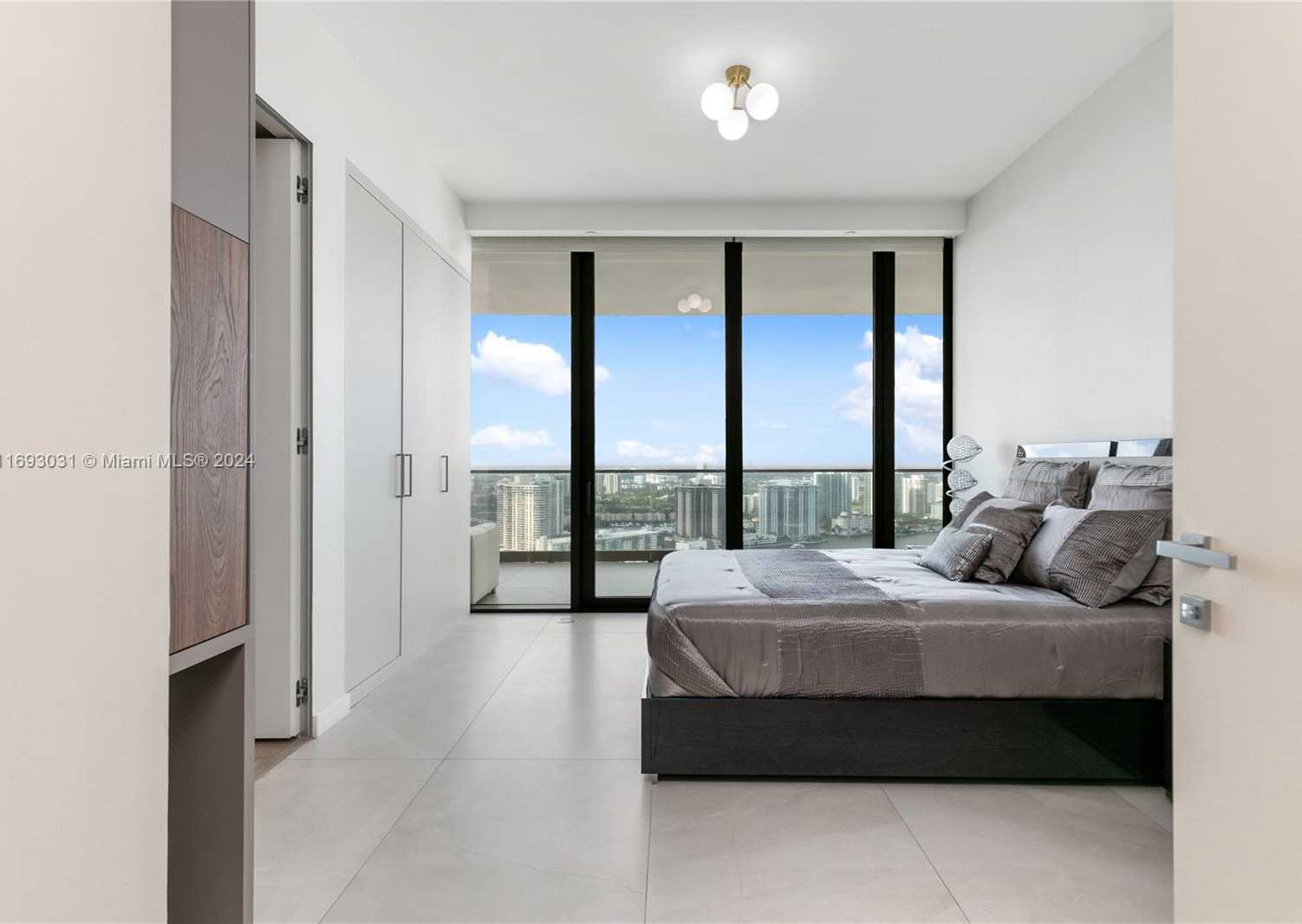 Small Image of 18975 COLLINS AVE #3402, Sunny Isles Beach Number 30