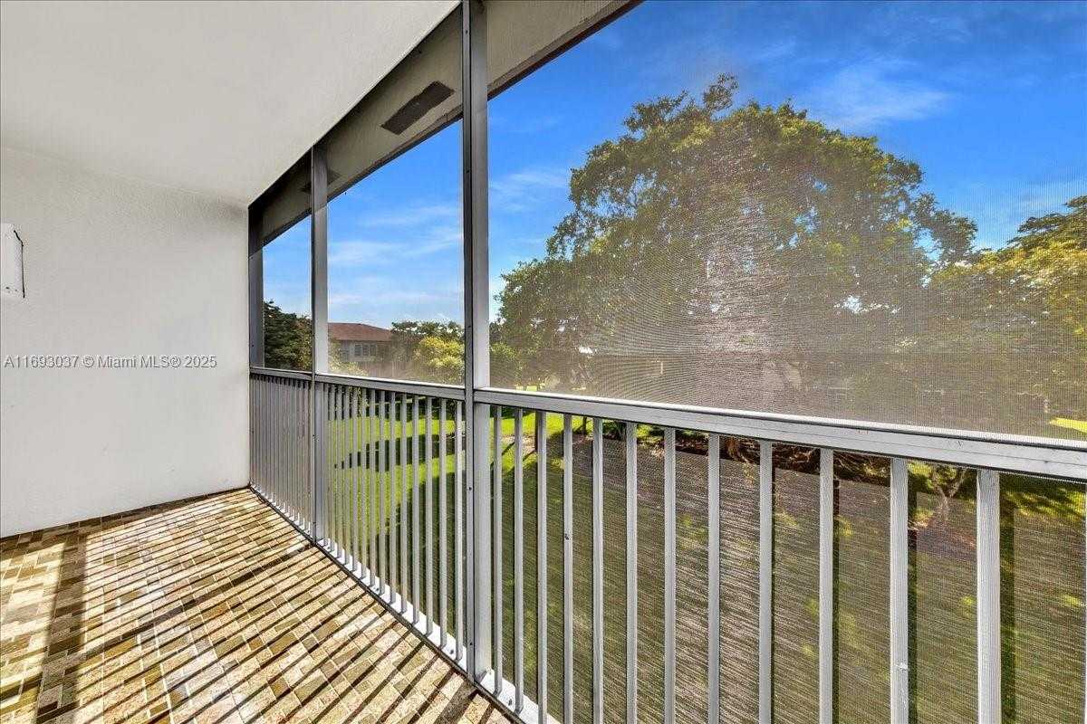 Small Image of 13500 SOUTH WEST 1ST ST #307U, Pembroke Pines Number 23