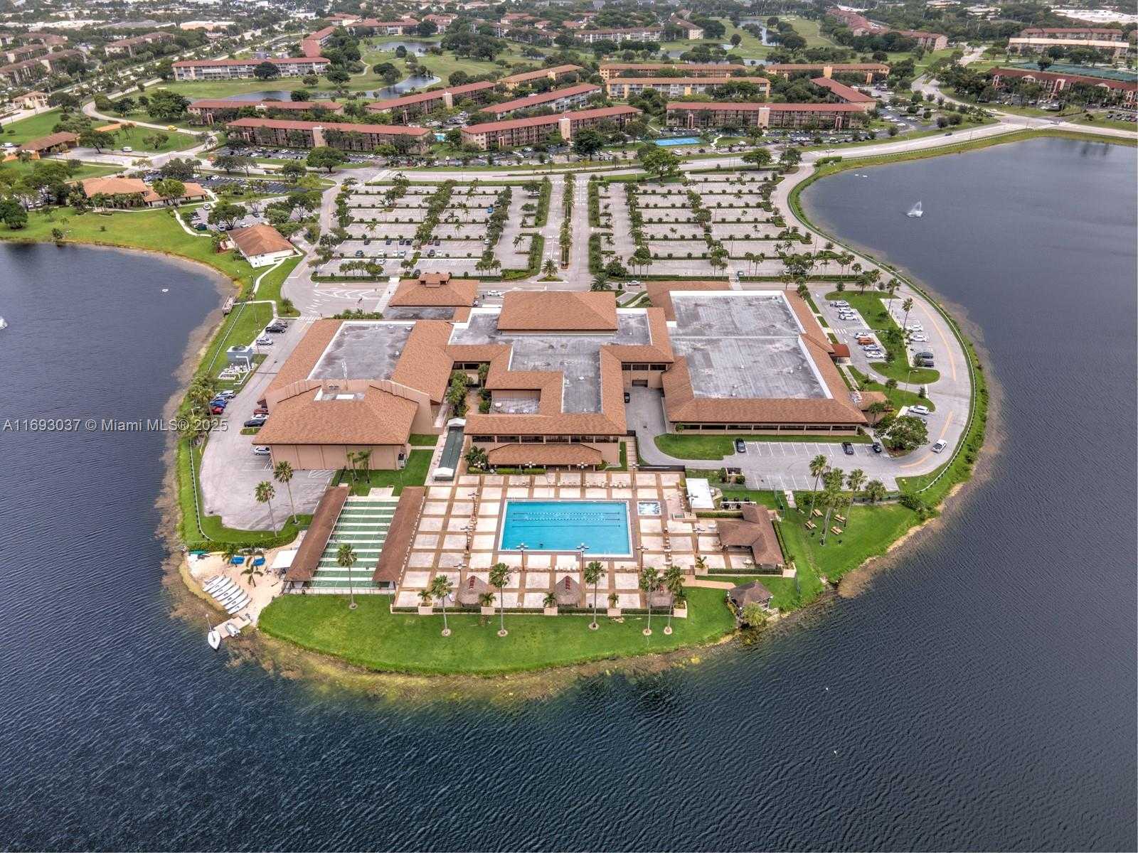 Small Image of 13500 SOUTH WEST 1ST ST #307U, Pembroke Pines Number 28
