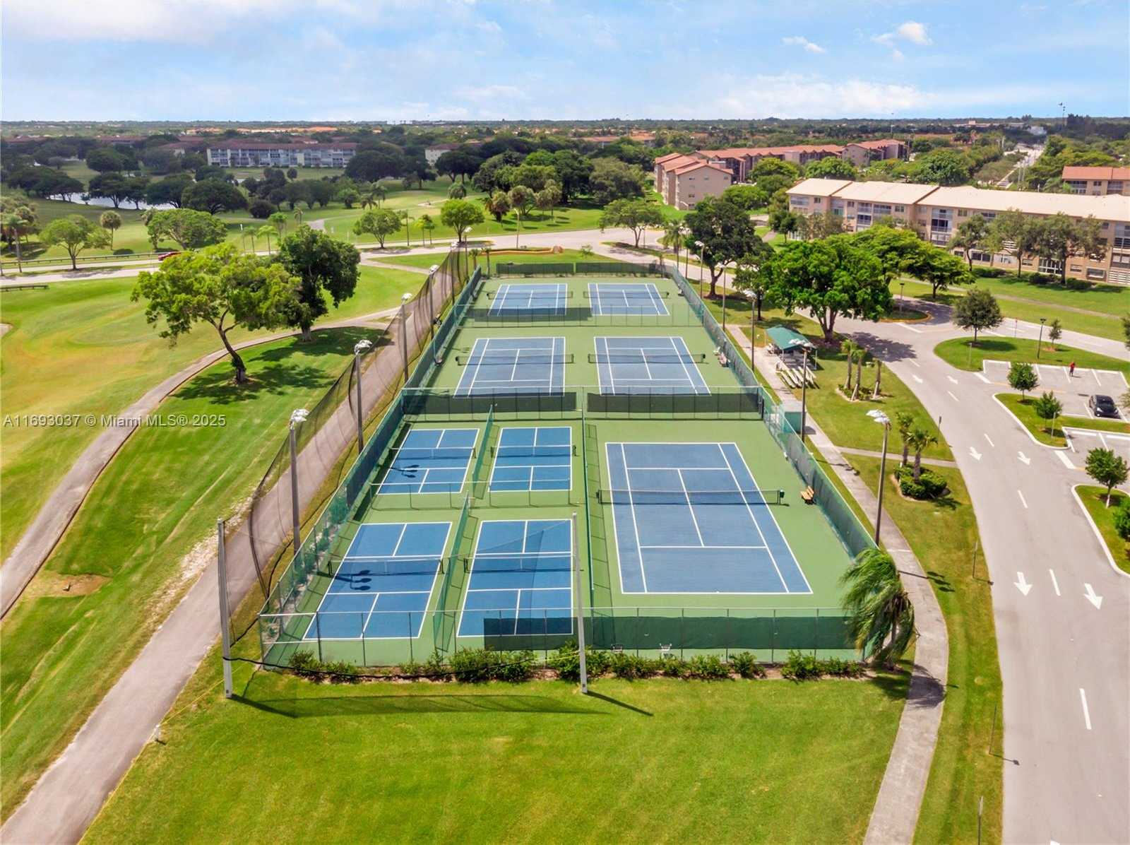 Small Image of 13500 SOUTH WEST 1ST ST #307U, Pembroke Pines Number 33