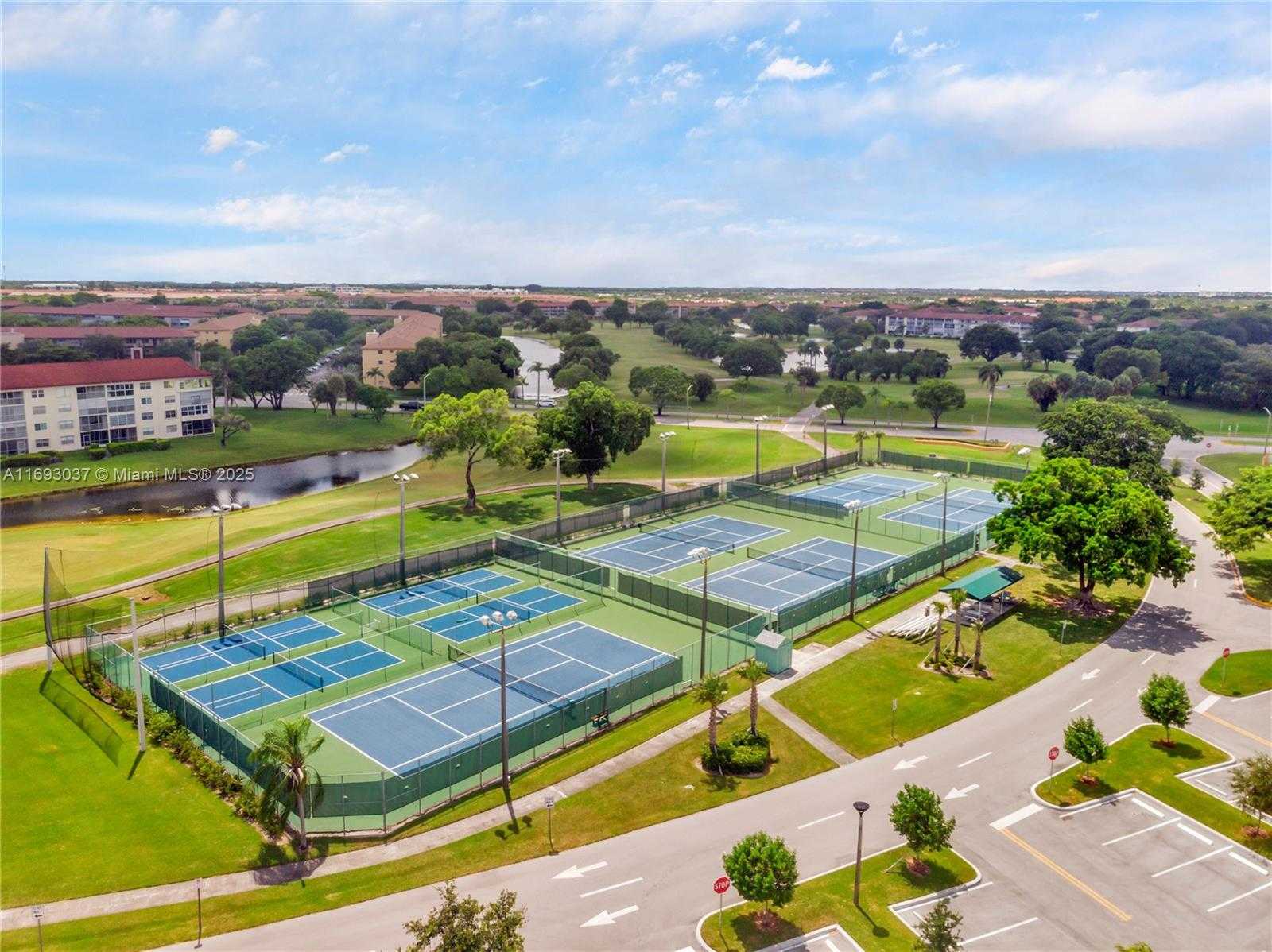 Small Image of 13500 SOUTH WEST 1ST ST #307U, Pembroke Pines Number 36