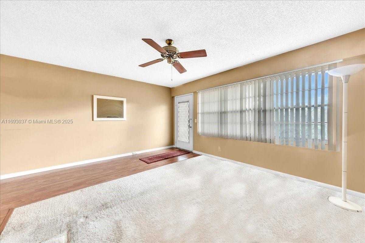 Small Image of 13500 SOUTH WEST 1ST ST #307U, Pembroke Pines Number 6