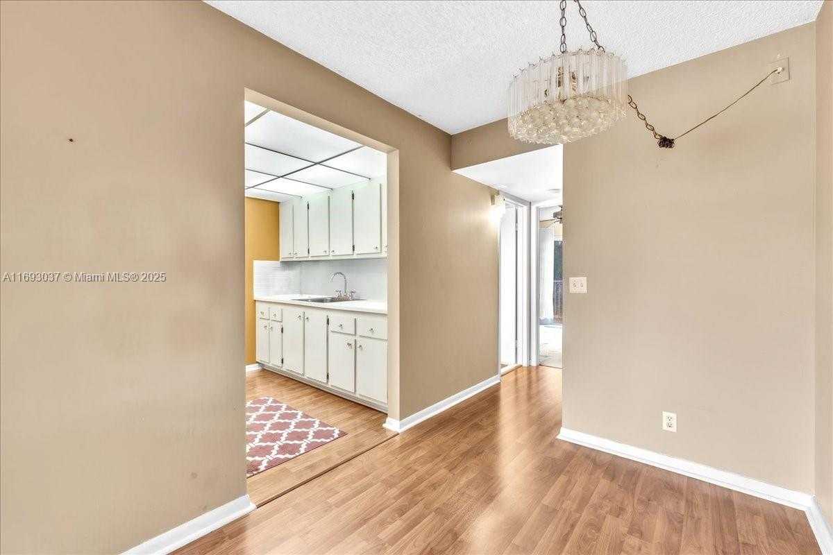 Small Image of 13500 SOUTH WEST 1ST ST #307U, Pembroke Pines Number 7