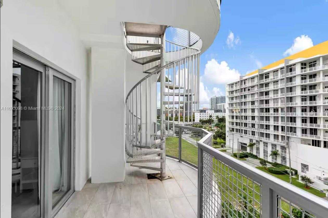 Small Image of 481 NORTH EAST 29TH ST #702, Miami Number 4