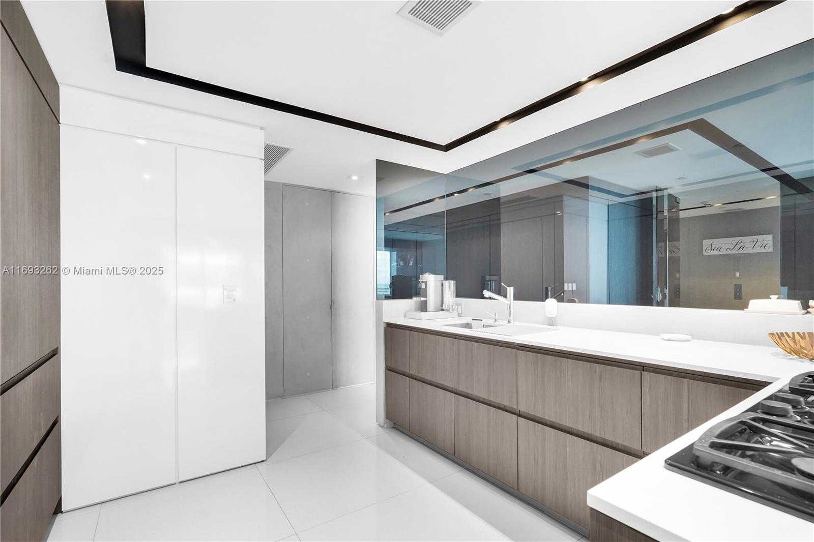 Small Image of 3535 SOUTH OCEAN DRIVE #2104, Hollywood Number 25