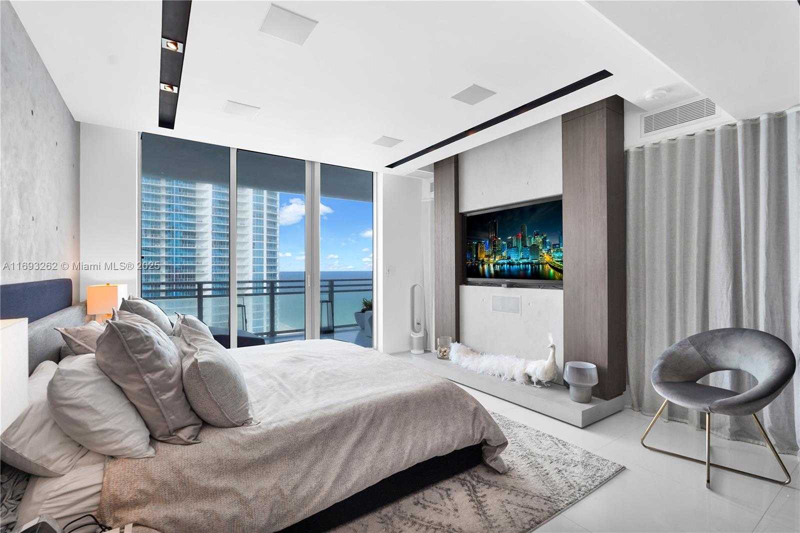Small Image of 3535 SOUTH OCEAN DRIVE #2104, Hollywood Number 30