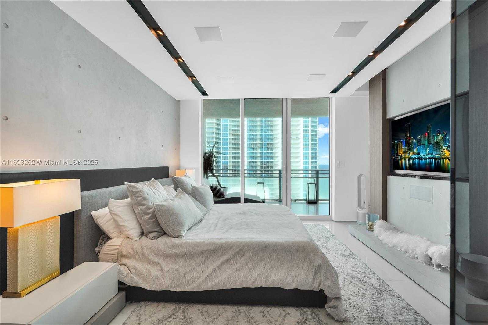Small Image of 3535 SOUTH OCEAN DRIVE #2104, Hollywood Number 31