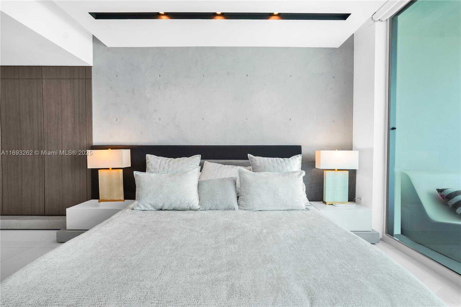 Small Image of 3535 SOUTH OCEAN DRIVE #2104, Hollywood Number 33