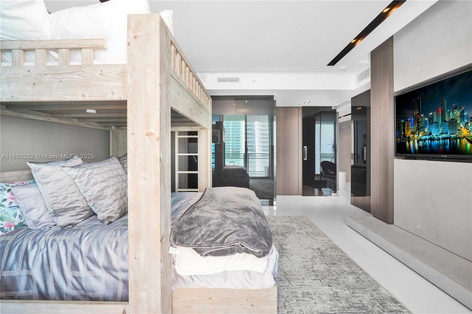Small Image of 3535 SOUTH OCEAN DRIVE #2104, Hollywood Number 49