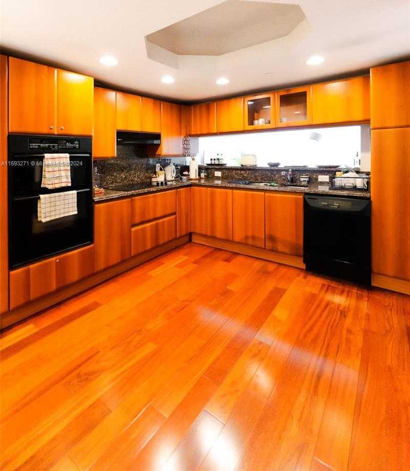 Small Image of 9595 COLLINS AVE #N9-C, Surfside Number 31