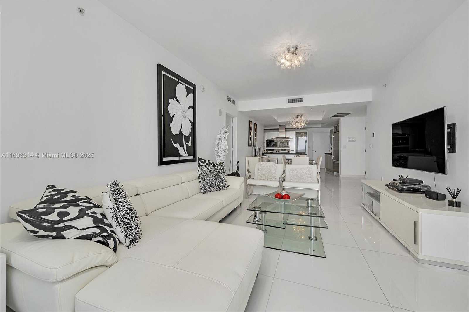 Small Image of 18201 COLLINS AVE #1002, Sunny Isles Beach Number 23