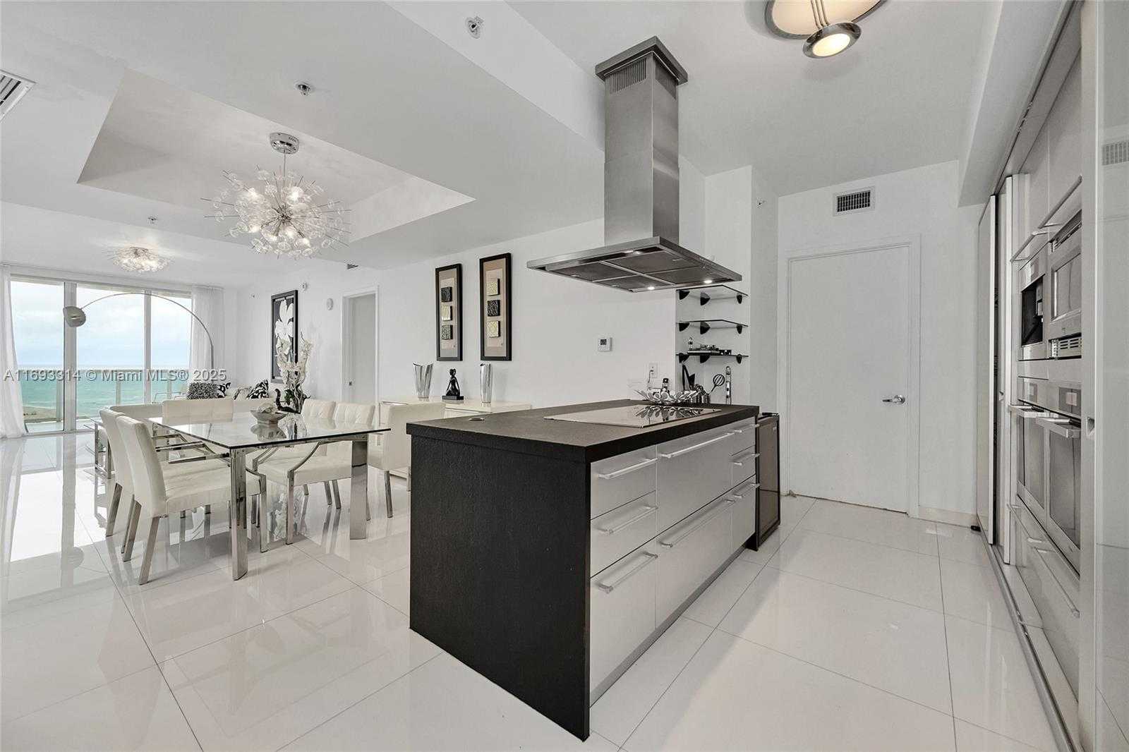 Small Image of 18201 COLLINS AVE #1002, Sunny Isles Beach Number 30