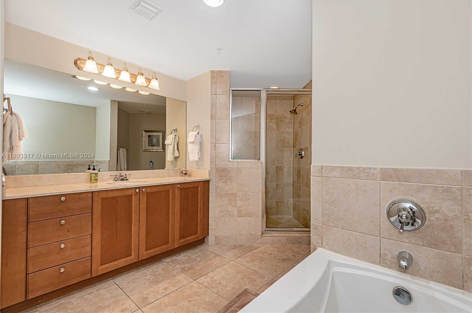 Small Image of 55 MERRICK WAY #750, Coral Gables Number 11