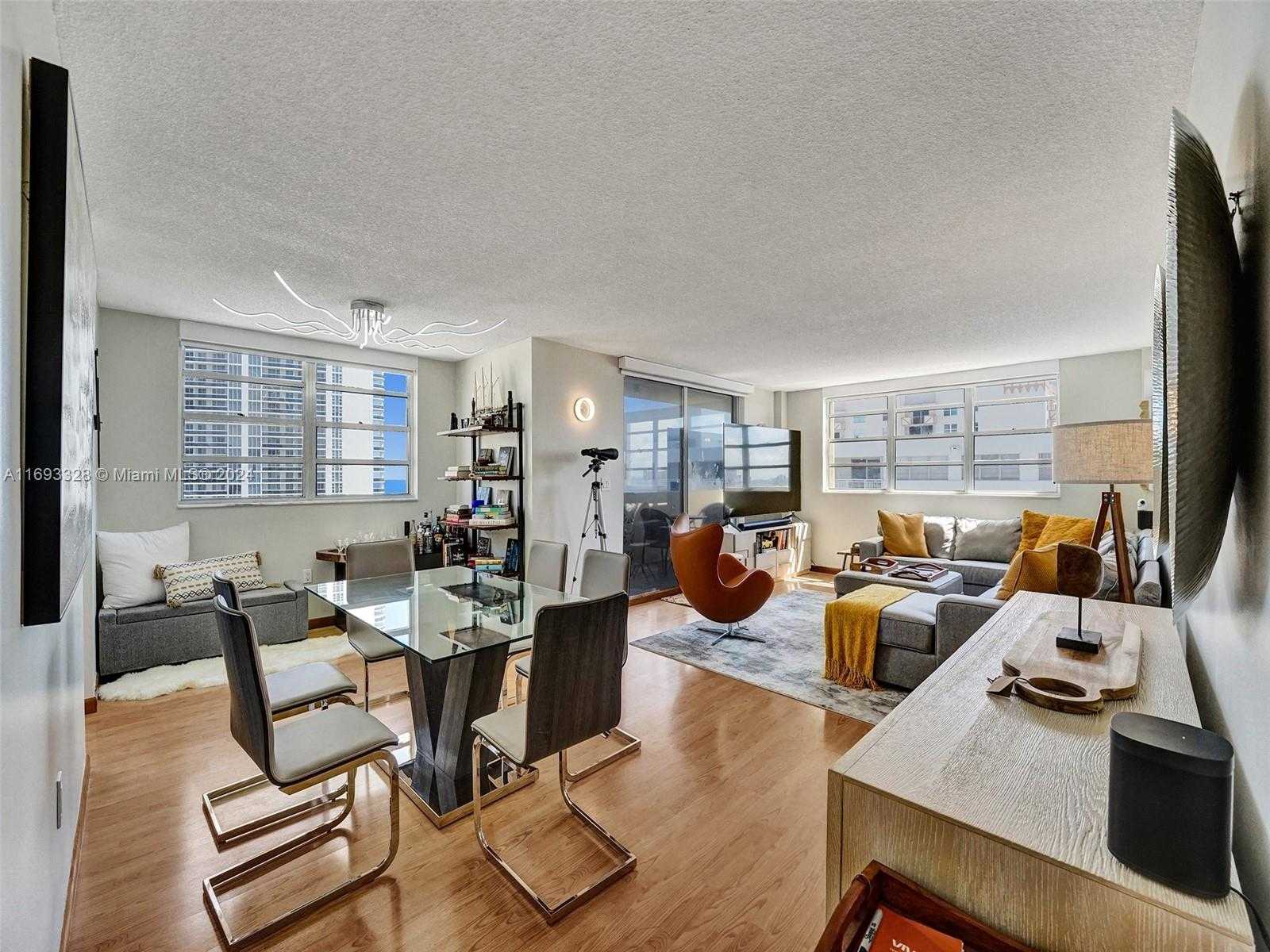 Small Image of 1833 SOUTH OCEAN DR #1702, Hallandale Beach Number 2