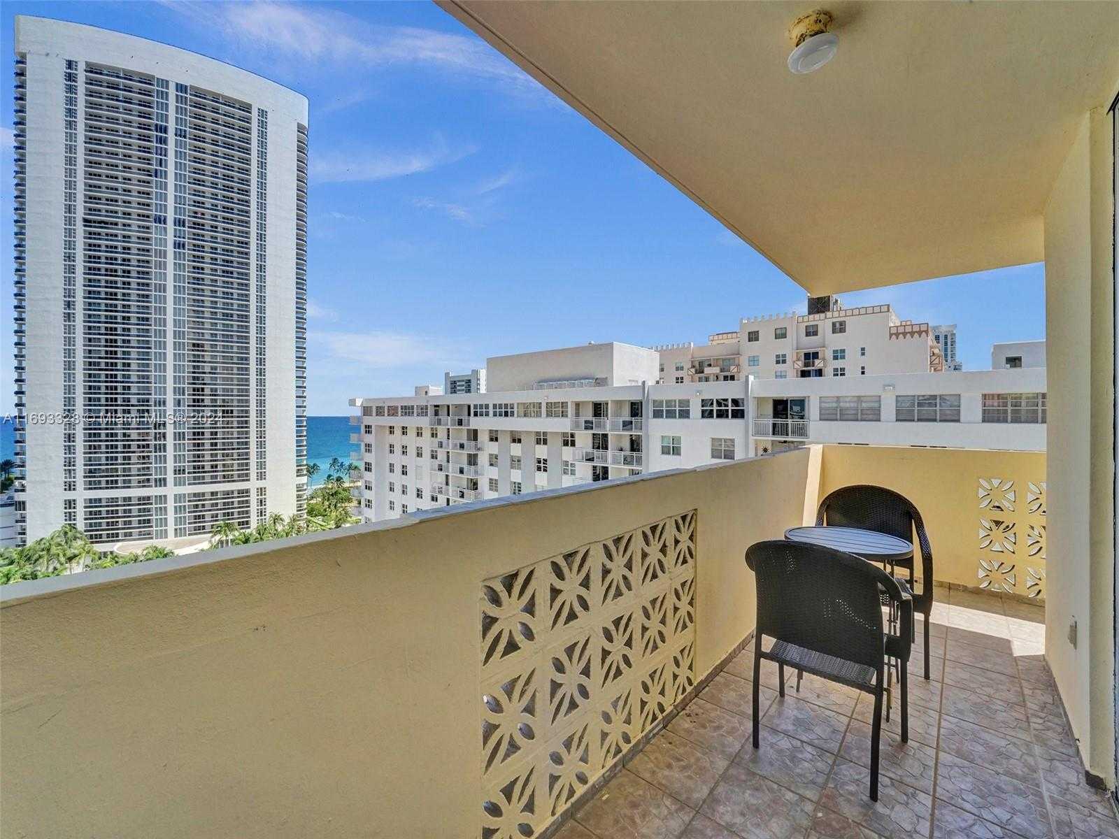 Small Image of 1833 SOUTH OCEAN DR #1702, Hallandale Beach Number 43