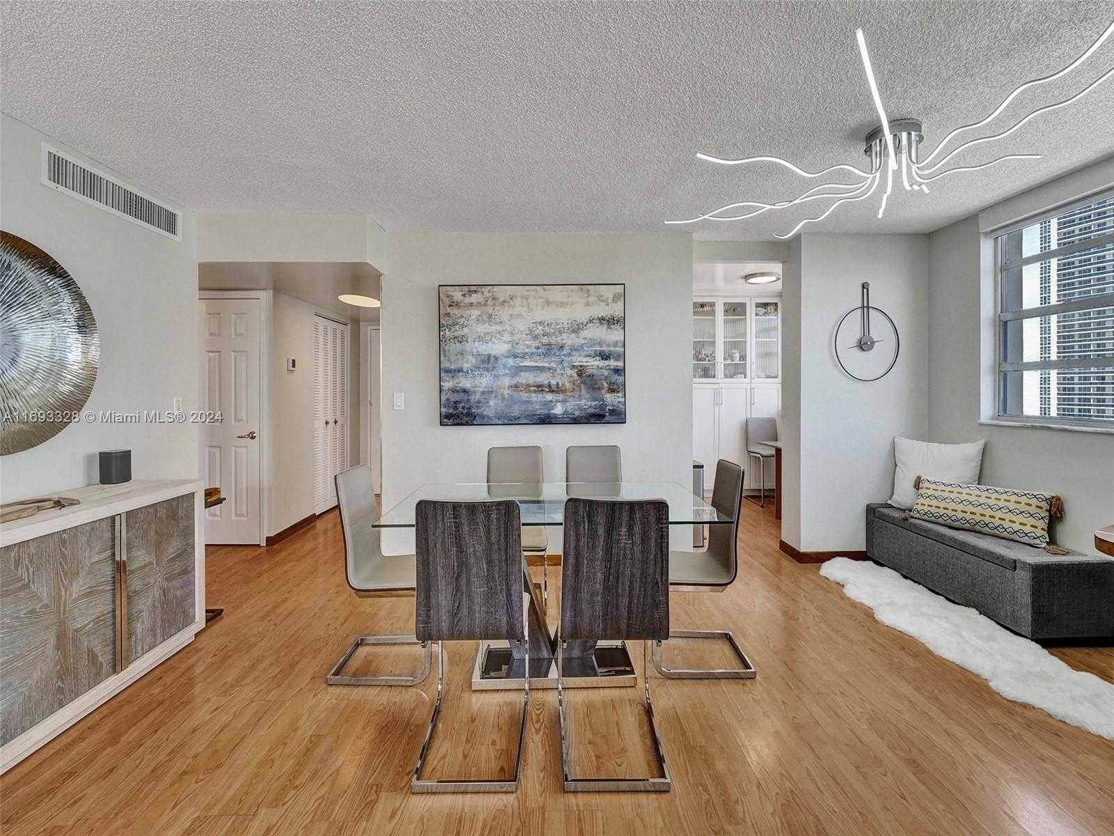 Small Image of 1833 SOUTH OCEAN DR #1702, Hallandale Beach Number 5