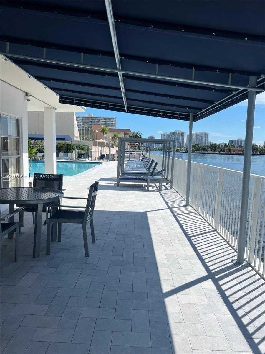 Small Image of 1833 SOUTH OCEAN DR #1702, Hallandale Beach Number 76