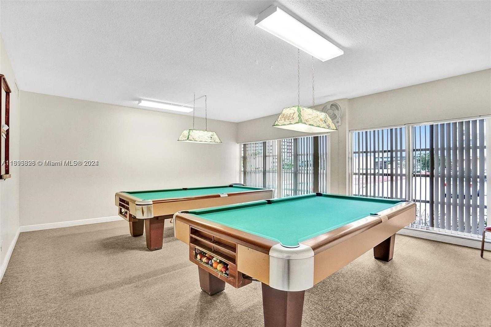 Small Image of 1833 SOUTH OCEAN DR #1702, Hallandale Beach Number 80