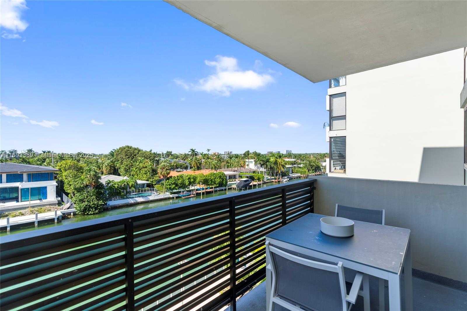Small Image of 9800 WEST BAY HARBOR DR #512, Bay Harbor Islands Number 20